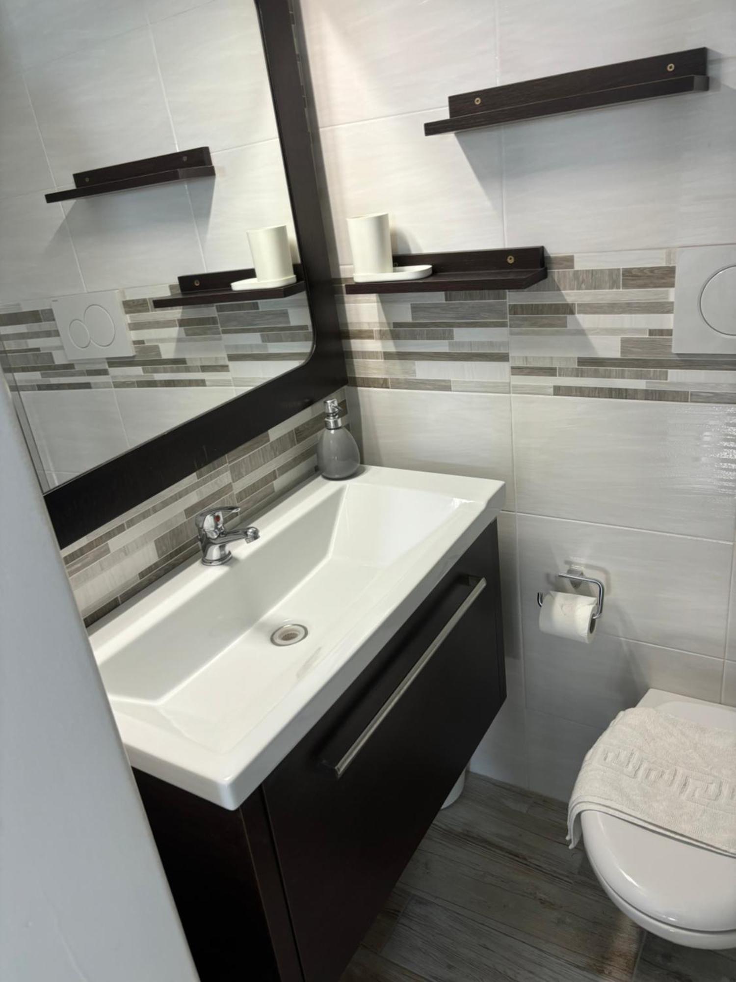 L'Arco Di Porta Lecce Apartment บรินดิซิ ภายนอก รูปภาพ
