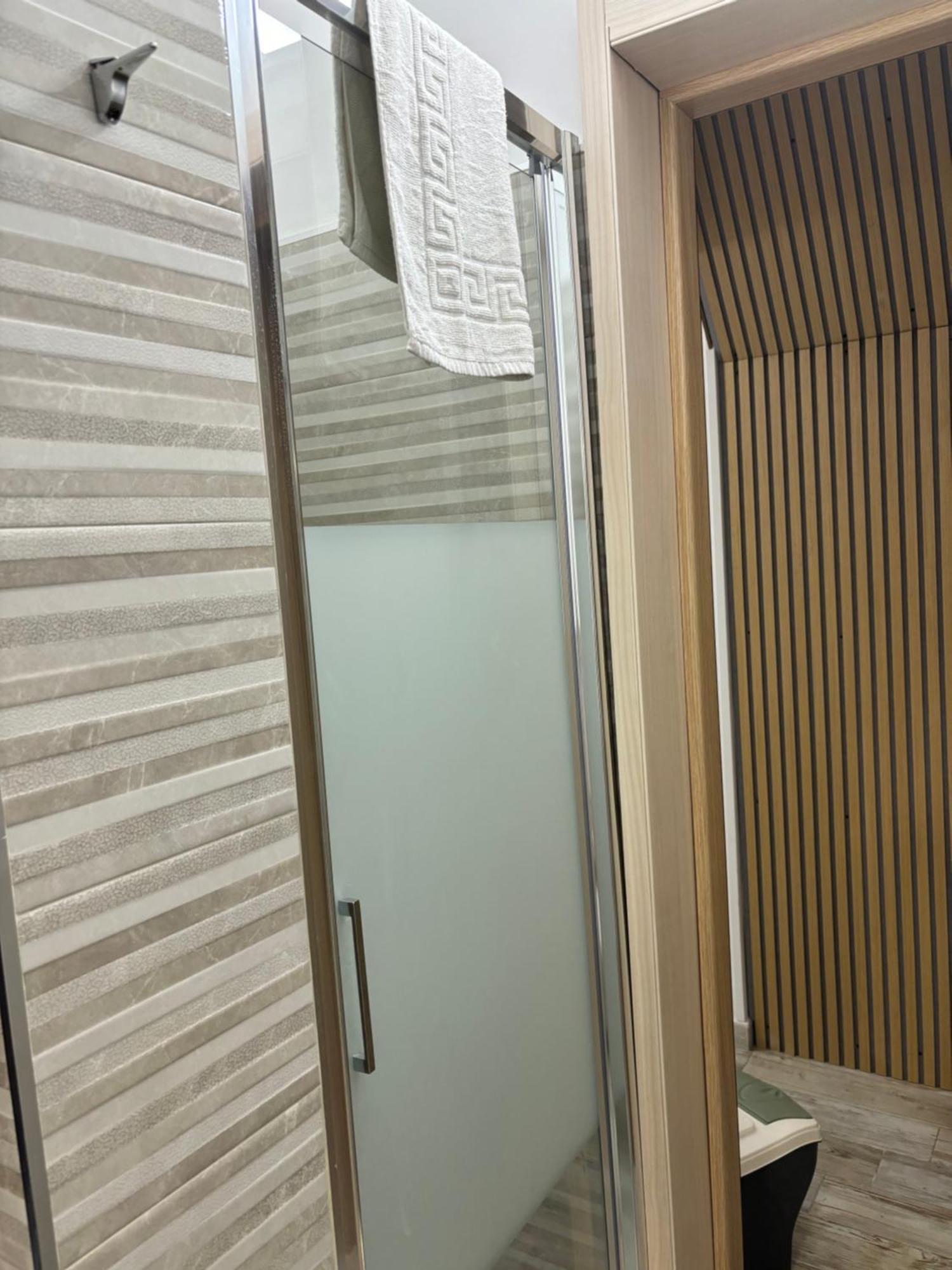 L'Arco Di Porta Lecce Apartment บรินดิซิ ภายนอก รูปภาพ